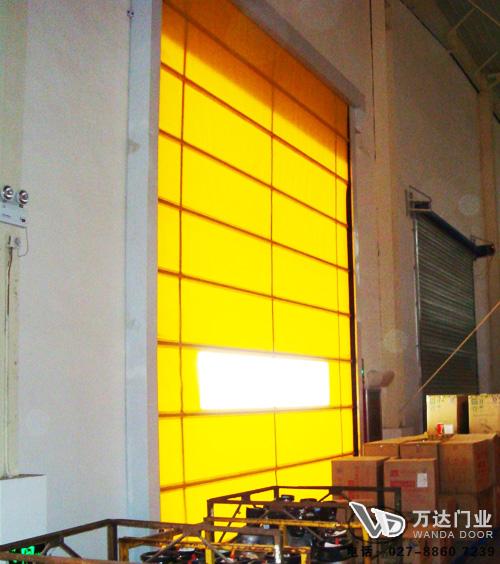 石阡工厂堆积门